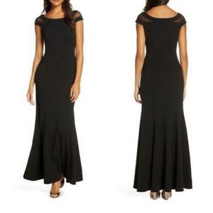 New never worn Vince Camuto Boat Neck Gown